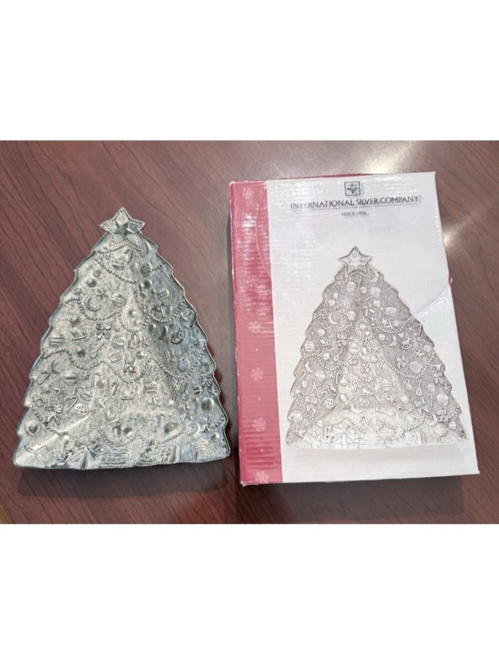 International Silver Co. Silver Plate Christmas Tree Trinket Tray Candy Nuts 8"